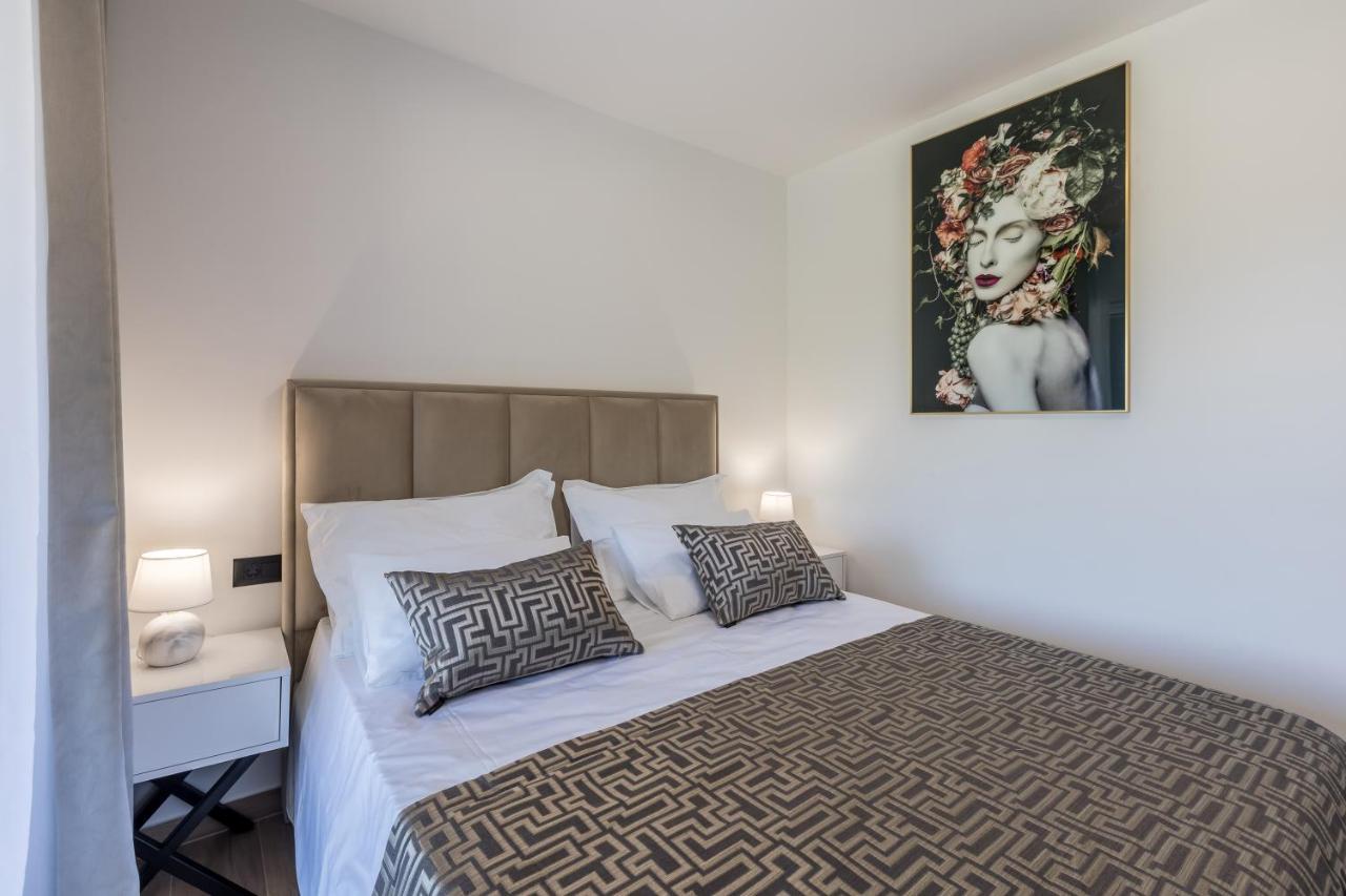 Luxury Apartments Katarina คาชเตลา ภายนอก รูปภาพ