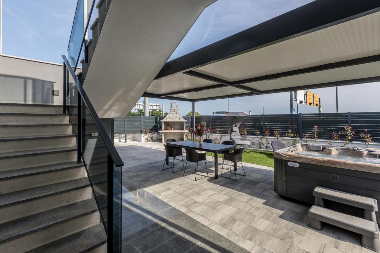 Luxury Apartments Katarina คาชเตลา ภายนอก รูปภาพ