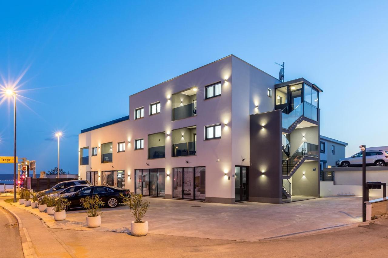 Luxury Apartments Katarina คาชเตลา ภายนอก รูปภาพ