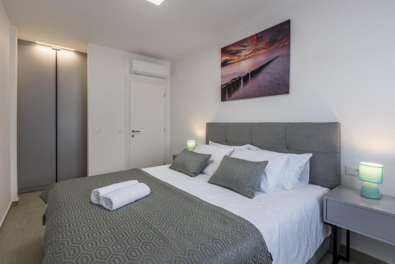 Luxury Apartments Katarina คาชเตลา ภายนอก รูปภาพ