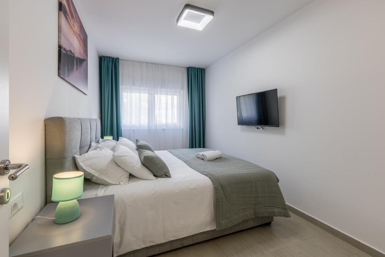 Luxury Apartments Katarina คาชเตลา ภายนอก รูปภาพ