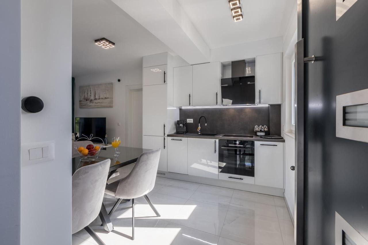 Luxury Apartments Katarina คาชเตลา ภายนอก รูปภาพ